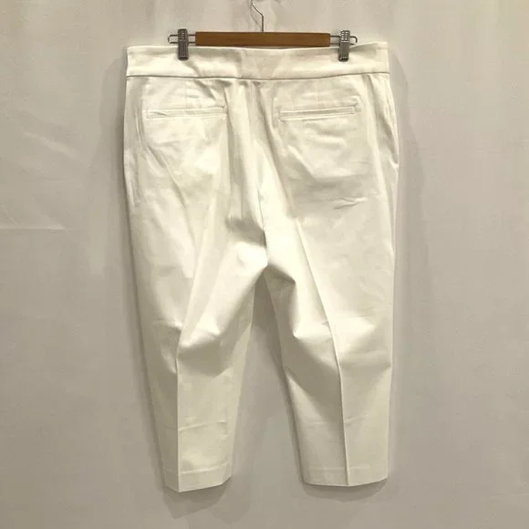 CHAPS Ladies Size 16 White Slim Fit Capri Pants – NEW - Picture 6 of 10